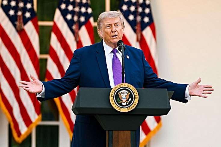 Trump'tan CNN, MS NOW ve Politico'ya Beyaz Saray yasağı