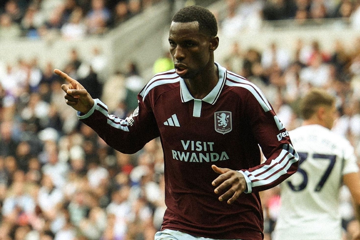 Küme düşme hattındalar! Aston Villa, Tottenham'ı üzdü