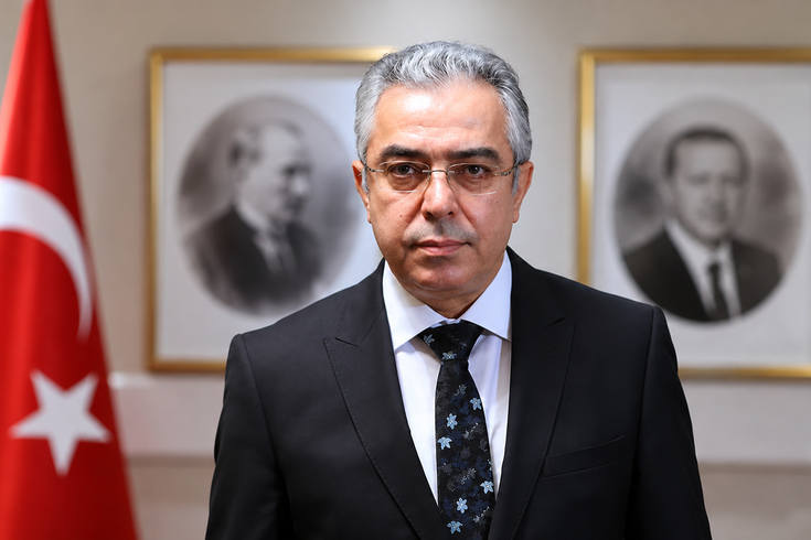 Mehmet Uçum: Yeni anayasa Türkiye Cumhuriyeti için artık kaçınılmazdır
