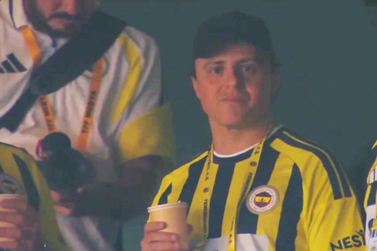 İstanbul'un Kralı Felipe Massa, Fenerbahçe tribünlerinde