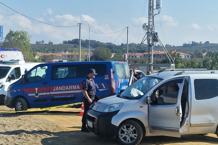 Sakarya'da muhtar aracında başından vurulmuş halde bulundu! Murat Ali Duman hayatını kaybetti
