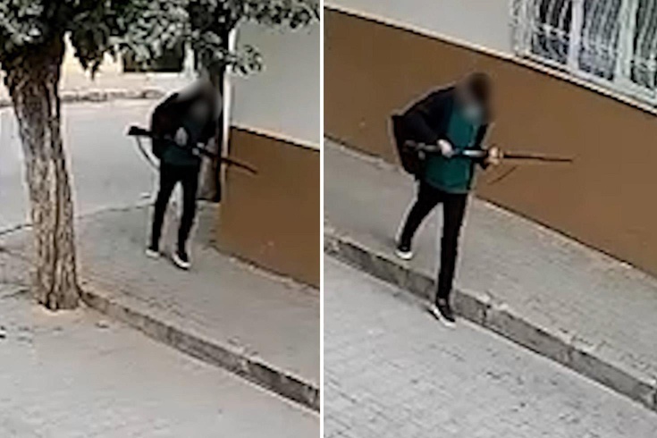 Manisa'daki okul saldırganının silahını doldurduğu anlar