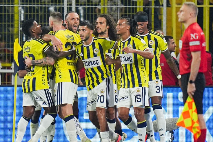 Fenerbahçe, Azerbaycan'a gidiyor