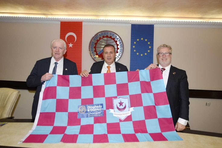 İrlanda kulübü Drogheda United, formasındaki ay-yıldızı anlattı: Osmanlı'nın 1847'deki kıtlıkta gönderdiği 8 gemi erzağın anısına