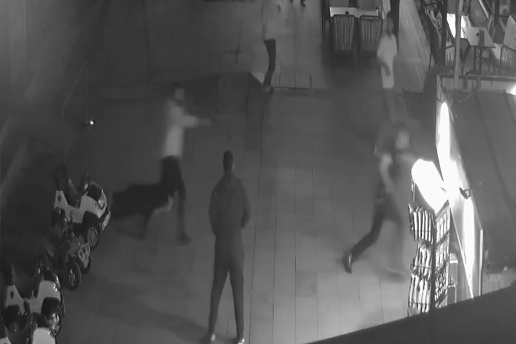 İzmit'teki kafe kavgasında iki kardeşin vurulduğu anlar kamerada! Görüntüler dava dosyasına girdi