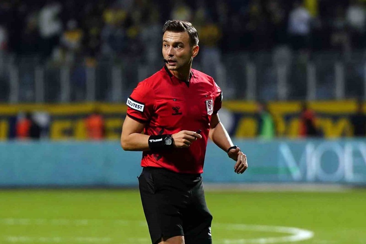Hakem Emre Kargın'dan Ferhat Gündoğdu'ya suç duyurusu! 'Senin hakemliğin bitti' dediğini öne sürdü