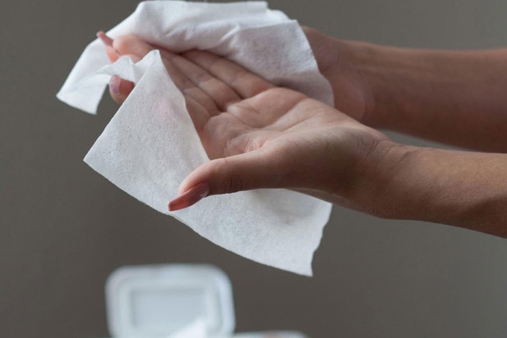 Birleşik Krallık'ta plastik içeren ıslak mendiller yasaklanıyor