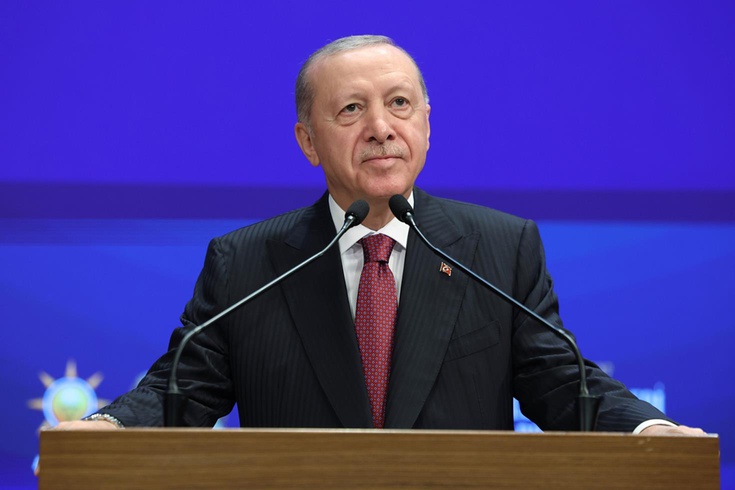 AK Parti'de tarihi gün! Cumhurbaşkanı Erdoğan'ın sözleri tezahüratla kesildi: İzmir bugün bir başka