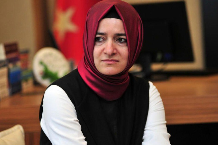 Fatma Betül Sayan Kaya'ya bir darbe de ünlü oyuncudan