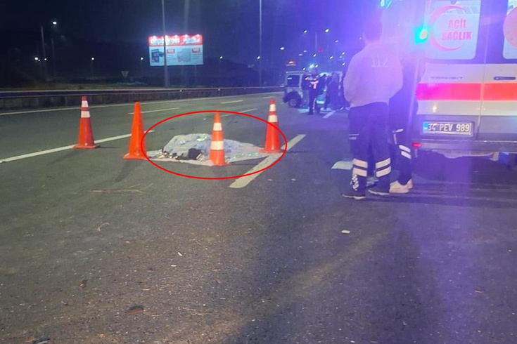 Önce otomobile sonra bariyerlere çarptı! Sonrası tam bir facia