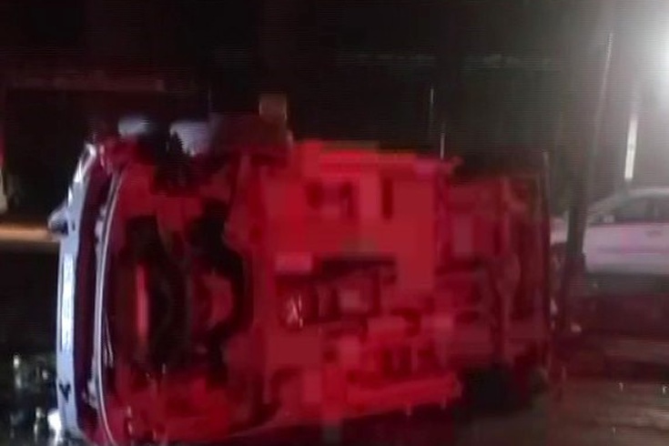 Malatya'da minibüs ile otomobil çarpıştı