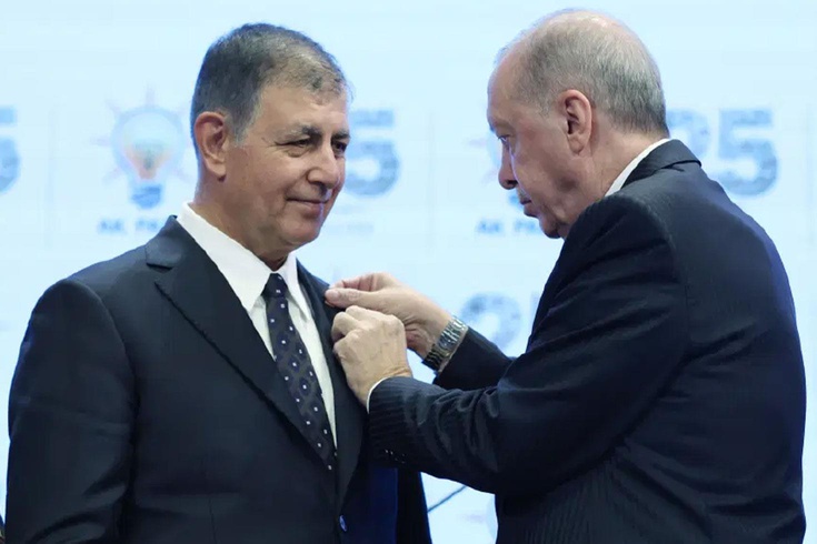 AK Parti Milletvekili Şebnem Bursalı anlattı: Cemil Tugay'a “Hayatım boyunca unutmayacağım” dedirten olay