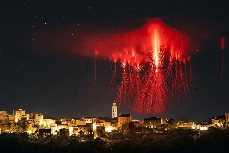Mysterious scene in the sky: Those who saw it were left open-mouthed, and its secret was understood later.