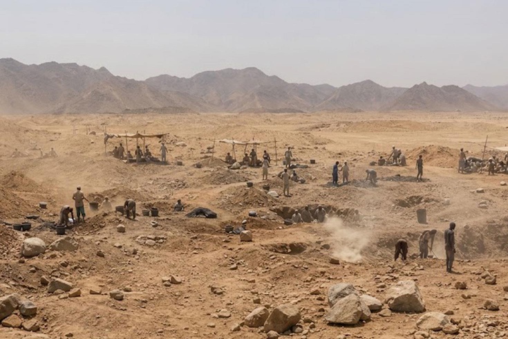 Airstrike on gold mine on Egypt-Sudan border: 72 dead
