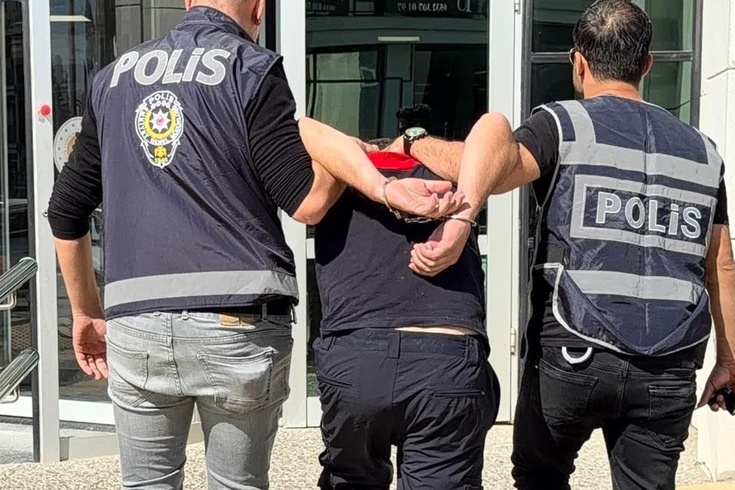 Görevi ateşle savaşmaktı! Kundakçı eski sevgili dehşetinde Ebru'dan acı haber geldi