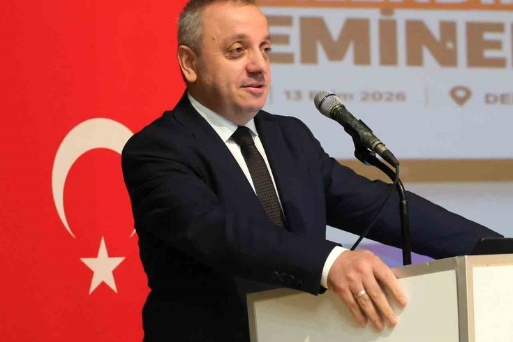 Denizli'de spor kulüpleri bilgilendirme semineri