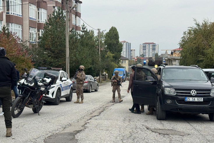 Palandöken'de pompalı tüfekle ateş açan 3 şüpheli yakalandı