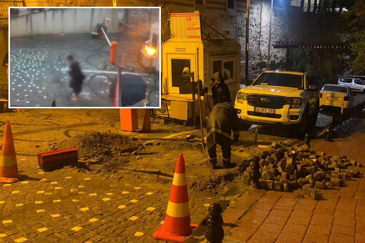 أكثر مشاهد كارثة الفيضانات في إسطنبول إيلامًا! الطفل الذي داس على بركة ماء لقي حتفه