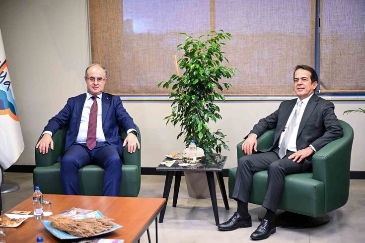 Antalya Defterdarı, ATB ziyaretinde gelir vergisi tahsilatındaki yüzde 80 artışı aktardı