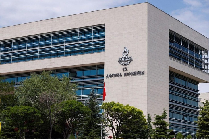AYM, 26 siyasi partinin kesin hesaplarını kabul etmeyip suç duyurusuna karar verdi