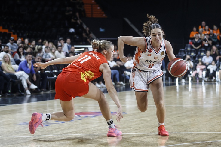 Haberin ayrıntıları: Çimsa ÇBK Mersin, Sleza Wroclaw'ı 72-59 mağlup etti: İşte detaylar