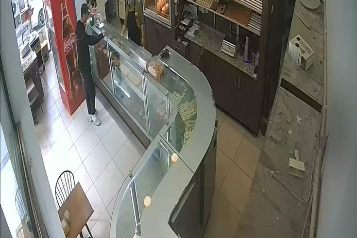 İzmir Bornova'da DMD hastası çocuk için fırına konulan bağış kumbarası çalındı