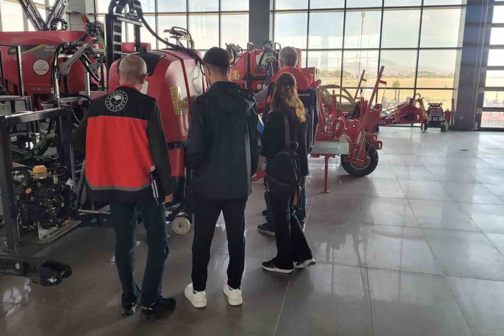 Konya Karapınar'da zirai mücadele alet ve makine bayilerine denetim sürüyor