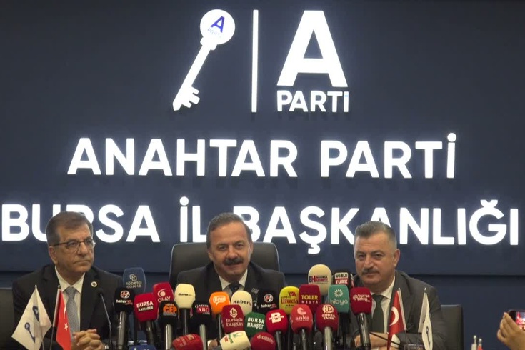 Ağıralioğlu Bursa'da konuştu: Sandıklarda 17 milyon emekli bekleyecek