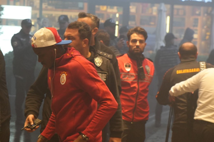 Galatasaray, Süper Lig mücadelesi için Ankara'ya ulaştı