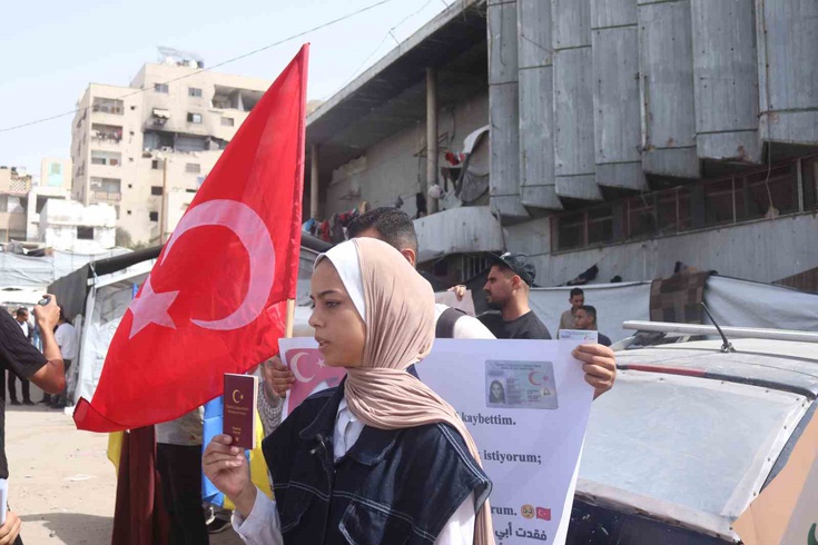 Evacuation call from Turkish citizens stranded in Gaza: Help before we lose more of our loved ones.