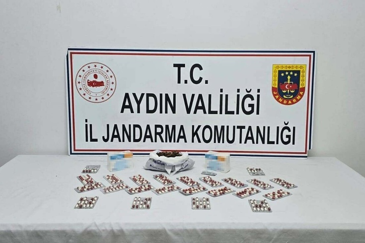 Kuşadası'nda operasyonda 3 şüpheli gözaltına alındı, 250 gram esrar ele geçirildi