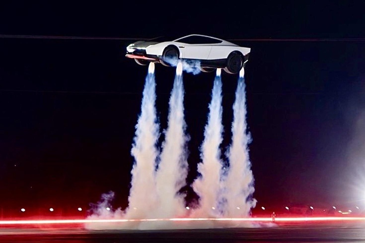 Yollar ona yetmedi! Elon Musk uçan Tesla'yı tanıttı