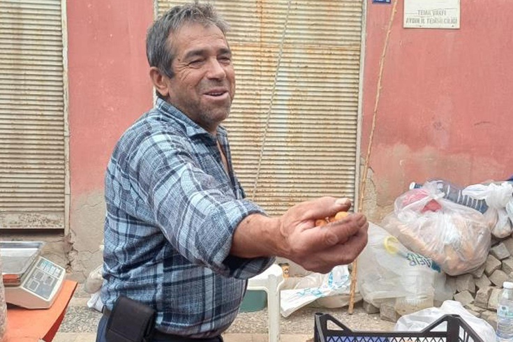 Dağda kendiliğinden yetişiyor! Fındık kadar küçük ama fiyatı 150 lira