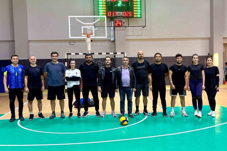 Koçarlı'da İlçe Milli Eğitim voleybolda şampiyon