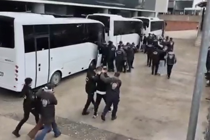 Bursa'da yasa dışı bahis operasyonunda 16 şüpheli tutuklandı