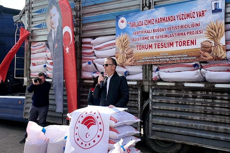 Haberin ayrıntıları: Gelibolu'da 52 üreticiye 61 ton sertifikalı buğday tohumu dağıtıldı: İşte detaylar