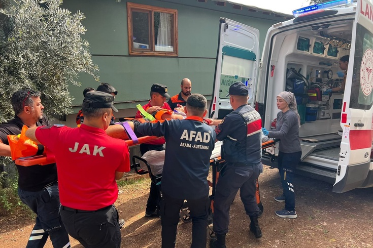 JAK Timleri Konyaaltı'nda Kaybolan Vatandaşı Buldu