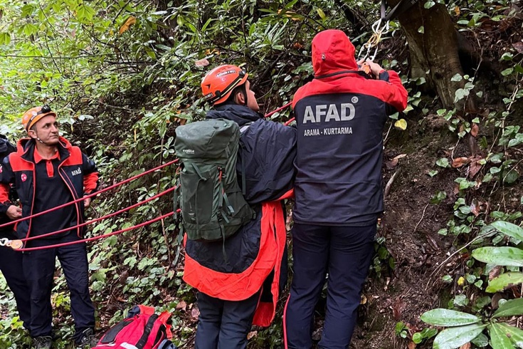 Sapanca'da kestane toplayan adam ölü bulundu