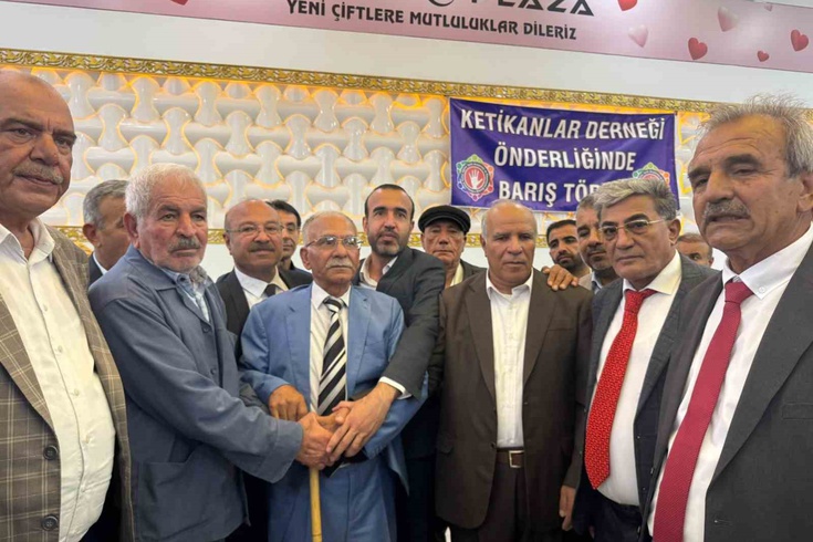 Viranşehir'deki kanlı husumet Birecik'te düzenlenen törenle sona erdi
