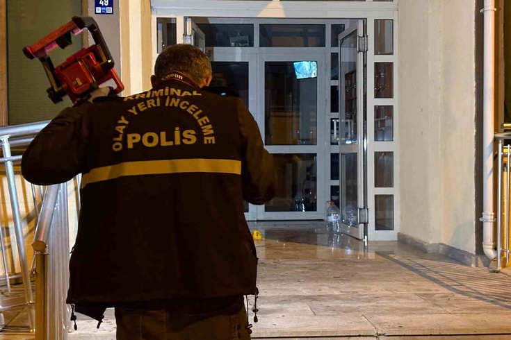 Kayseri Melikgazi'de bıçaklı kavga: 2 yaralı, 1 gözaltı