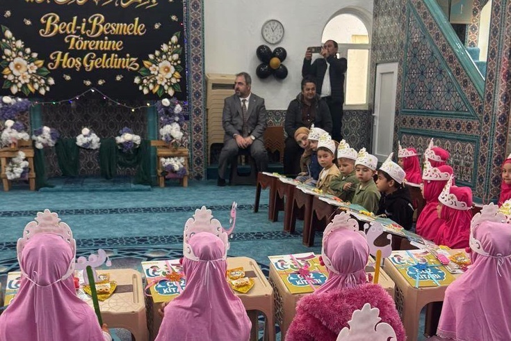 Köyceğiz'de miniklere Kur'an kursu başlangıcı