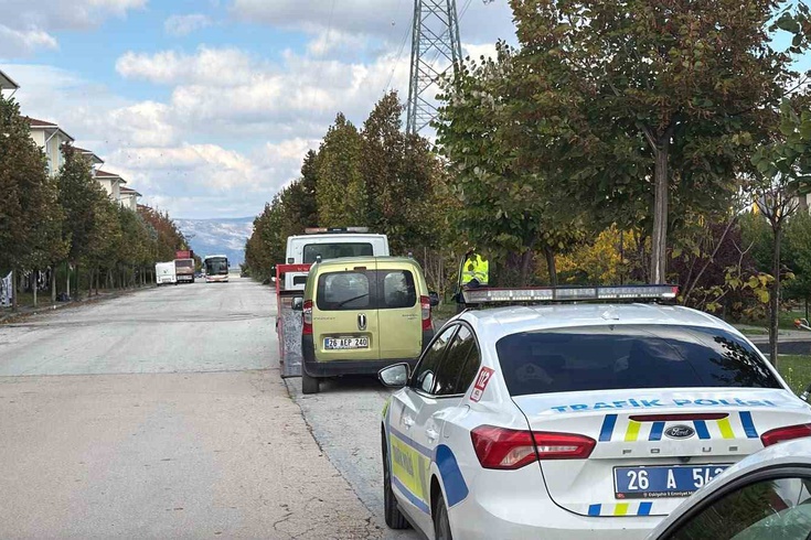 Eskişehir'de kaçan sürücüye 297 bin TL yönetmelik uygulandı