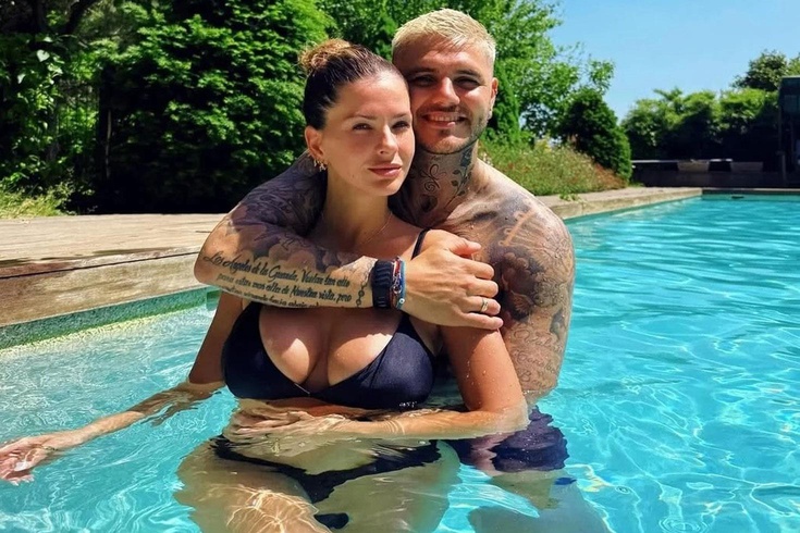 Icardi, sevgilisiyle yataktan fotoğraf paylaştı, düştüğü nota mesaj yağdı