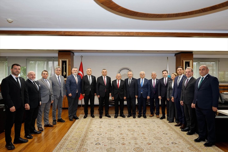 Büyükkılıç KTO KAYSO Başkanlarını Kandı