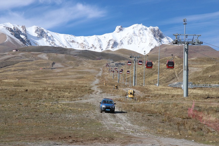 Erciyes'te Düşen Dağcı İçin Arama Kurtarma