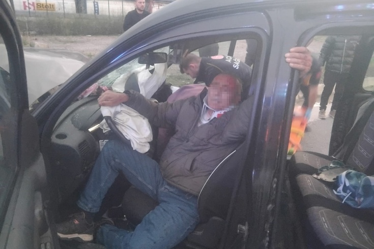 Gebze'de otomobil kazası: 4 yaralı