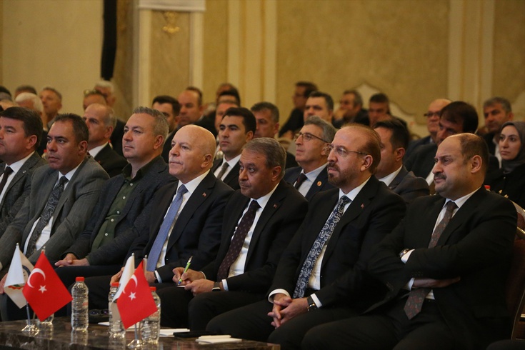 Şanlıurfa'da enerji toplantısı: Doğal gaz hedefi 15 milyar metreküp