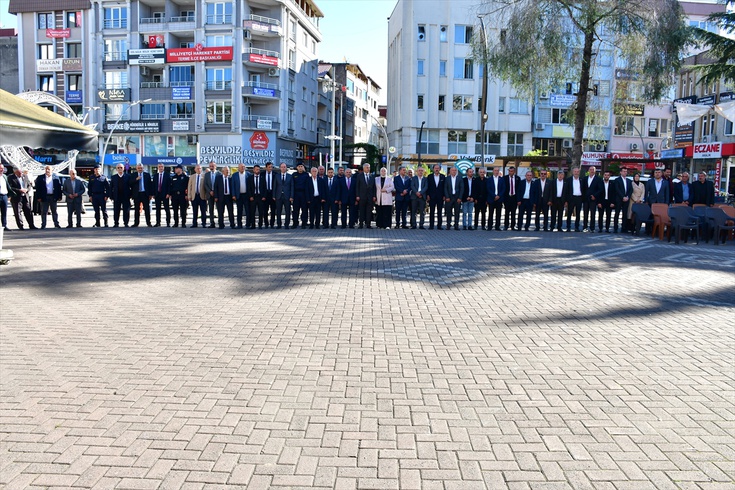 Aliağa ve Şalpazarı muhtarları ortak toplantıda buluştu