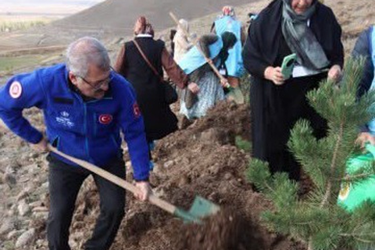 Pasinler'de DİTİB Hatıra Ormanı açıldı