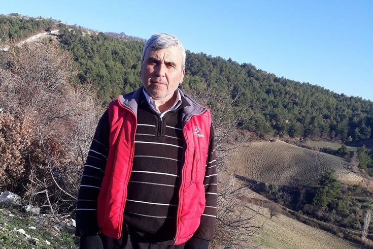 Manisa'da baba ve oğluna silahlı saldırı! Arif Bulut ve oğlu Hasan Hüseyin olay yerinde öldü
